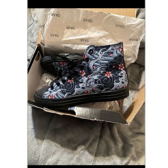 BRAND NEW NEVER WORN RAAD SHOP SHOES IN BOX!! SIZE US 7.5M / US 9W! - Picture 3 of 12